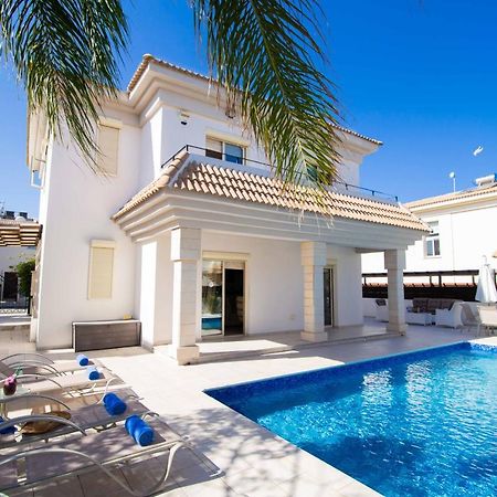 Villa Malama Паралимни Экстерьер фото