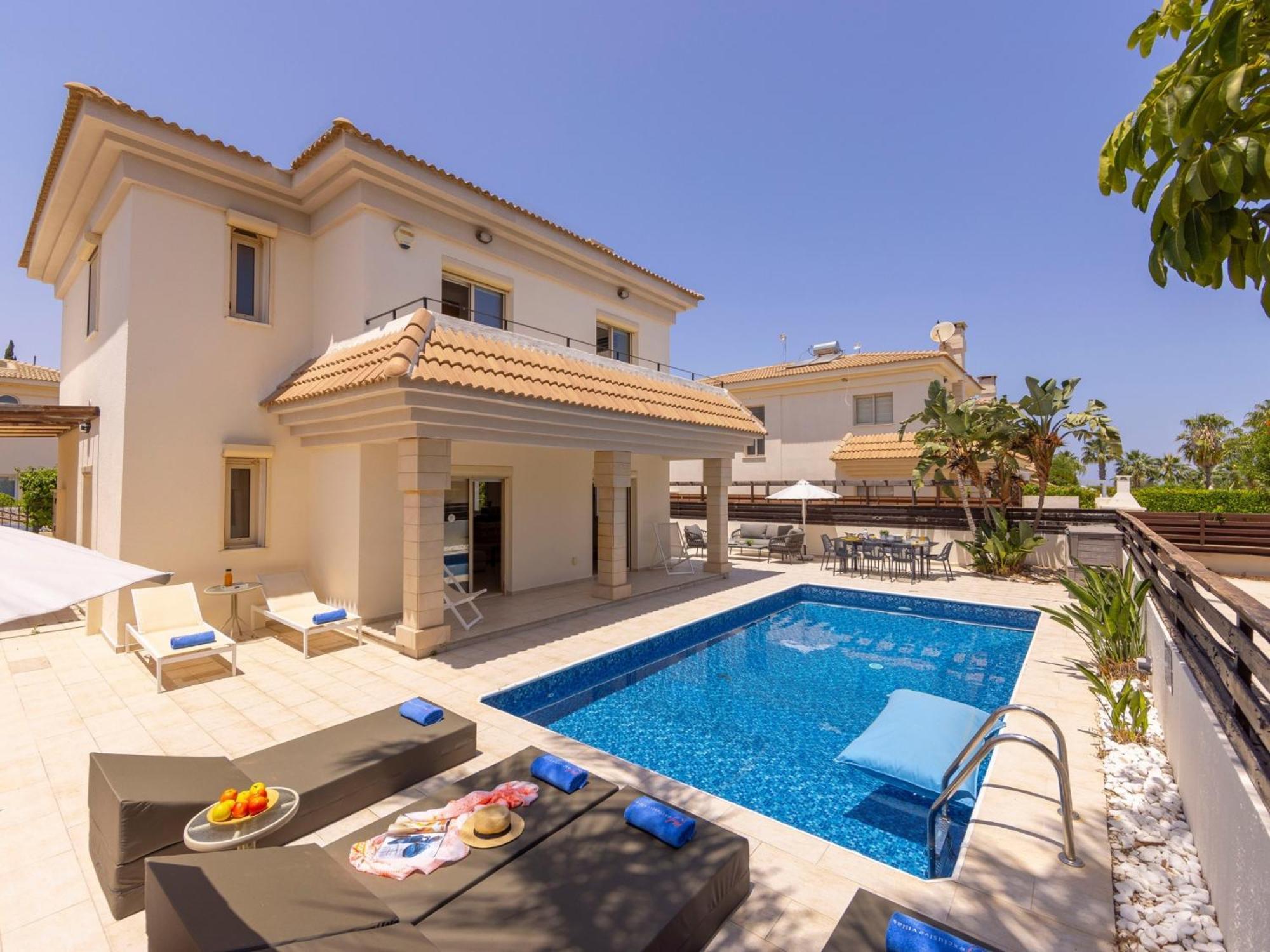 Villa Malama Паралимни Экстерьер фото